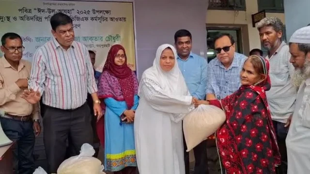 VGF rice distributed among 4,500 poor families in Joypurhat